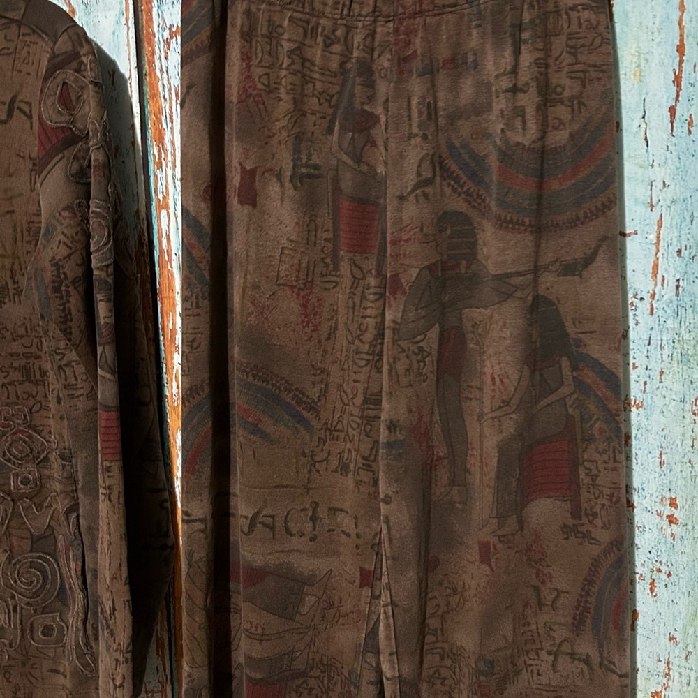 Spa by Chico's Brown Artistic Egyptian Print Jacket and Pants Set - Picture 2 of 11